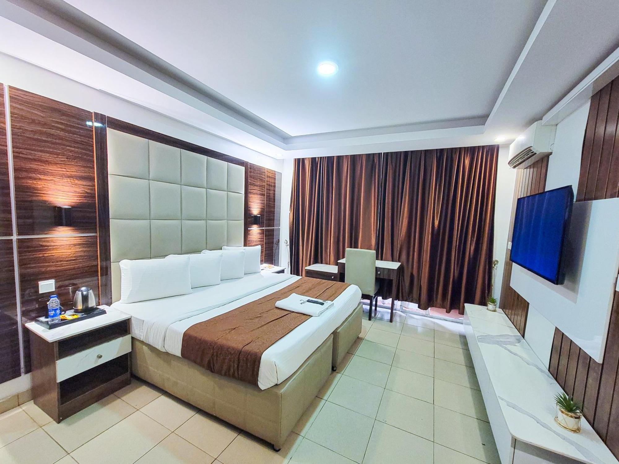 Presken Hotels @ Victoria Island Apese Buitenkant foto