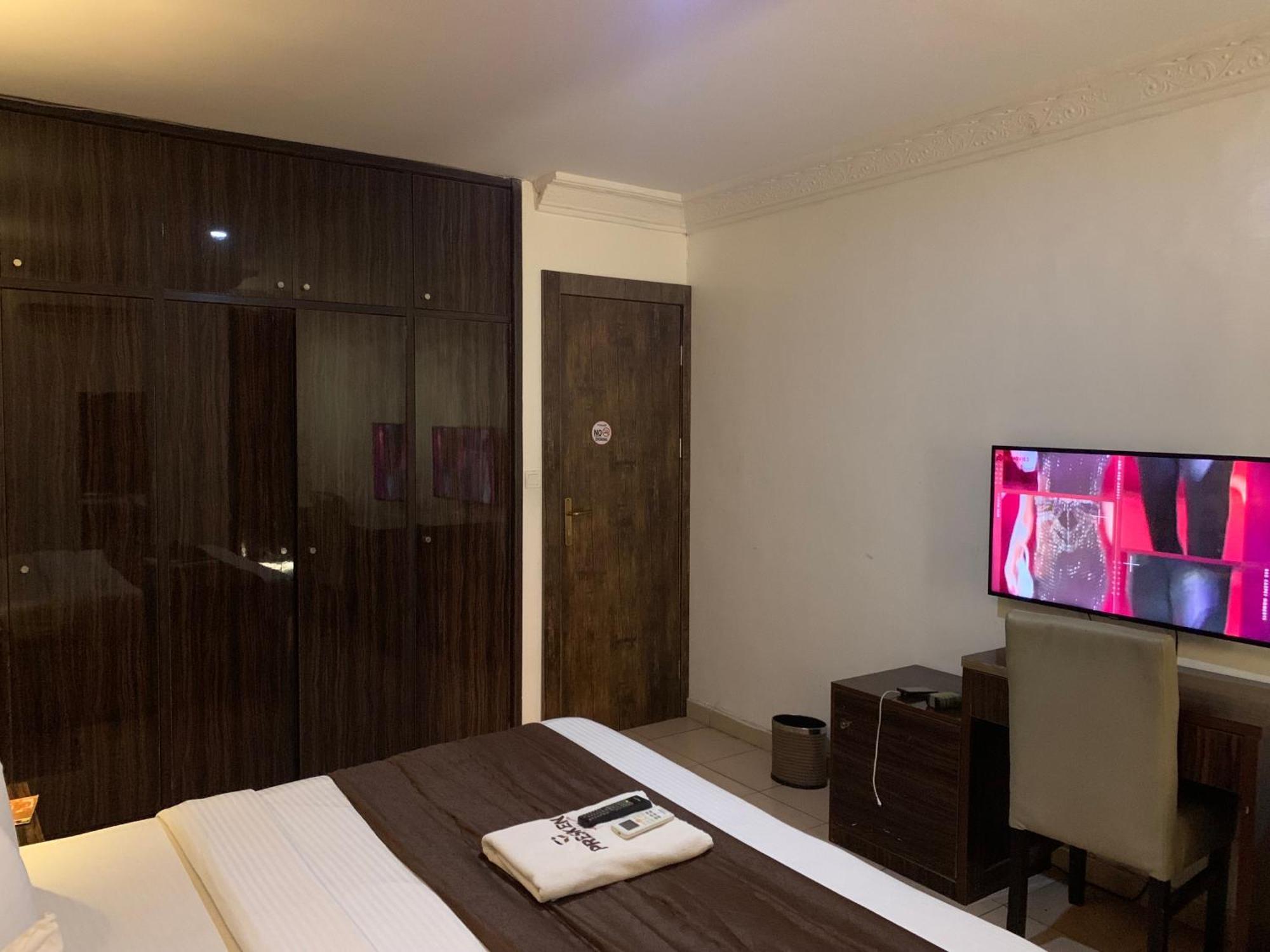 Presken Hotels @ Victoria Island Apese Buitenkant foto