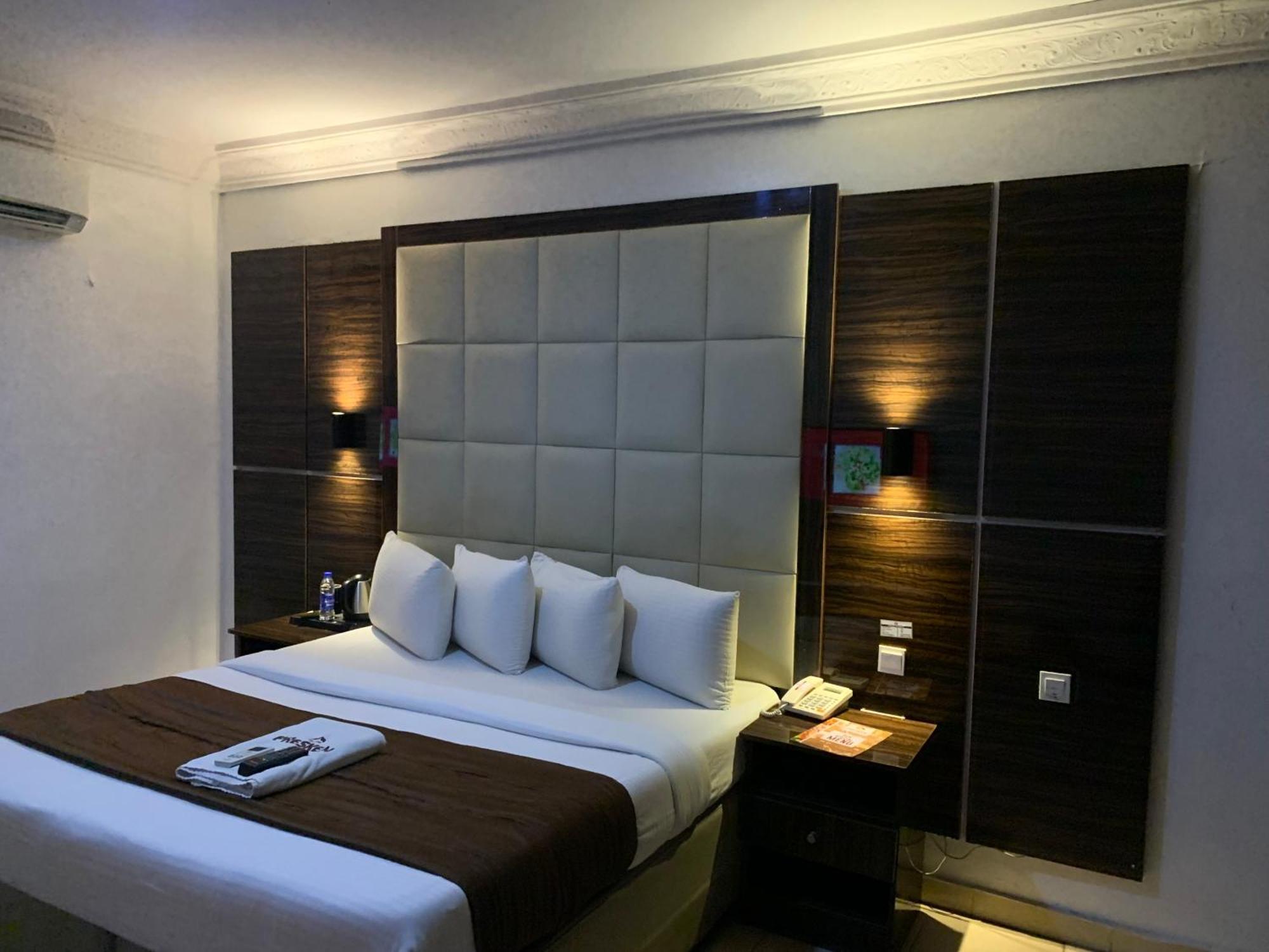 Presken Hotels @ Victoria Island Apese Buitenkant foto