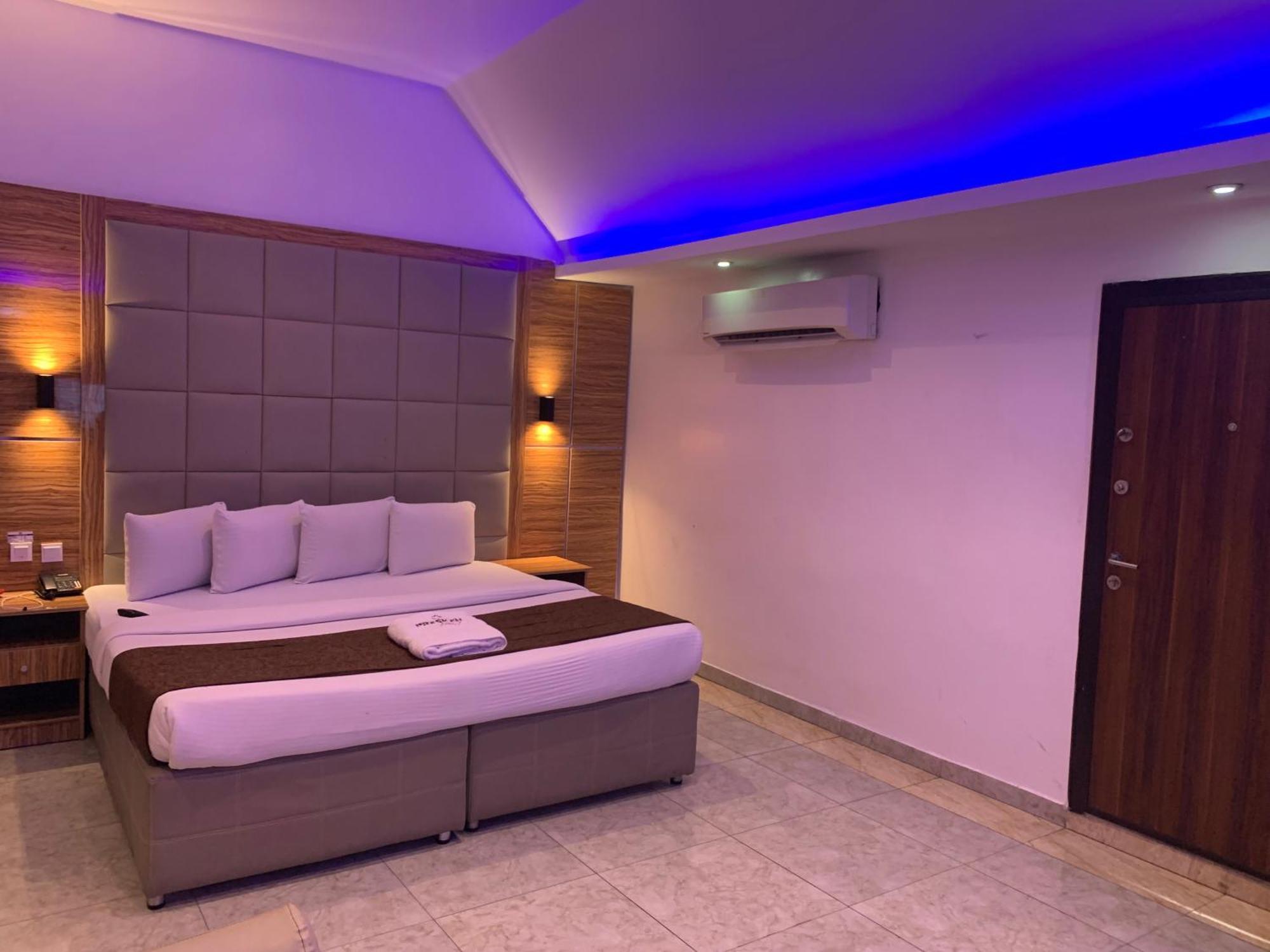 Presken Hotels @ Victoria Island Apese Buitenkant foto
